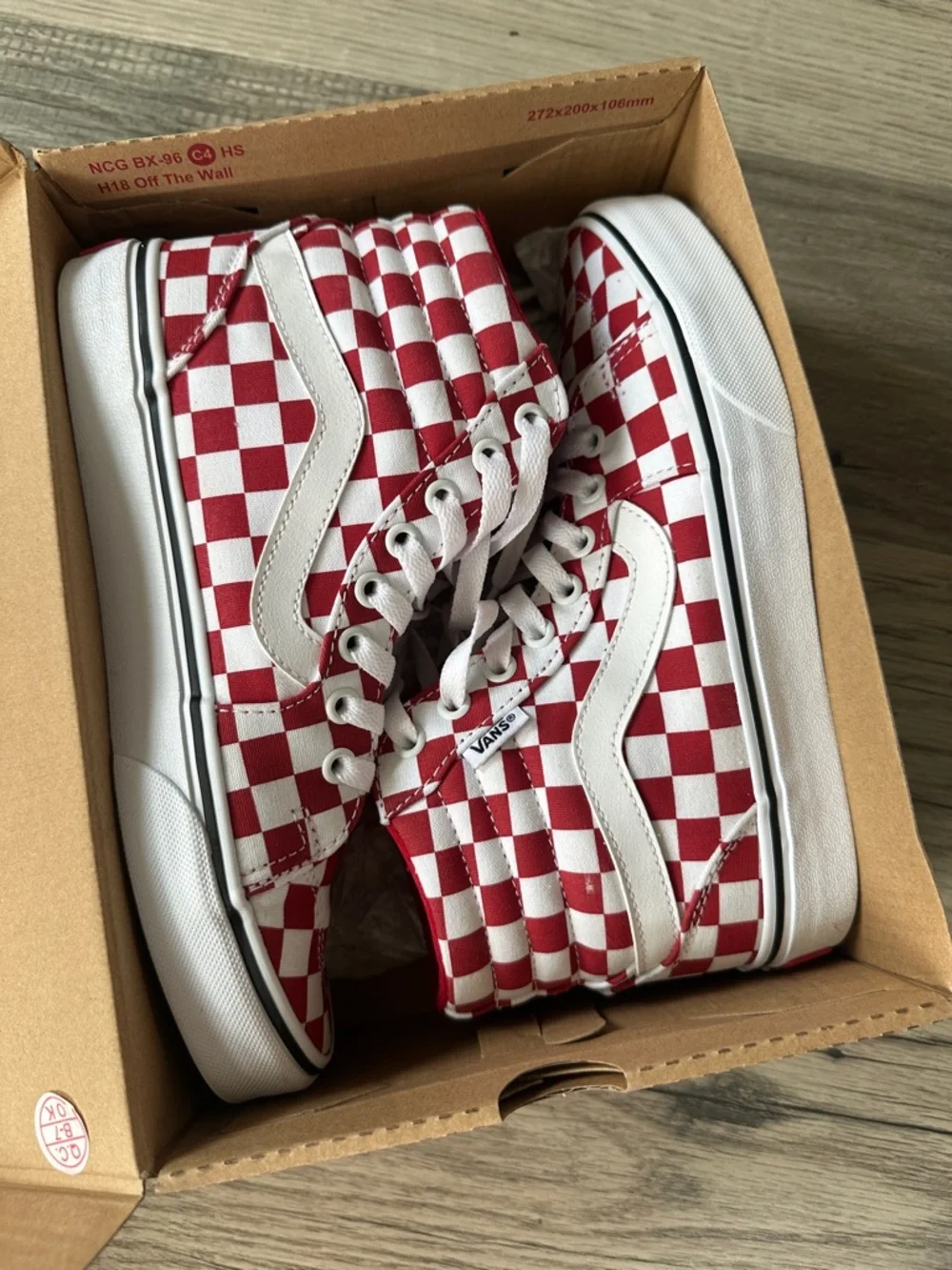 Vans Fillmore Hi checkerboard red‎ and white sneakers women’s size 7